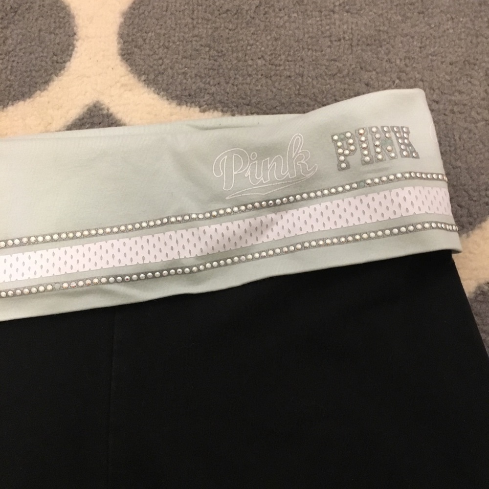 VS PINK YOGA PANTS